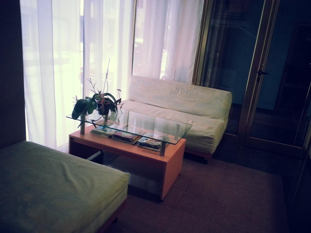 Family Hotel Kredo Sliven Dış mekan fotoğraf