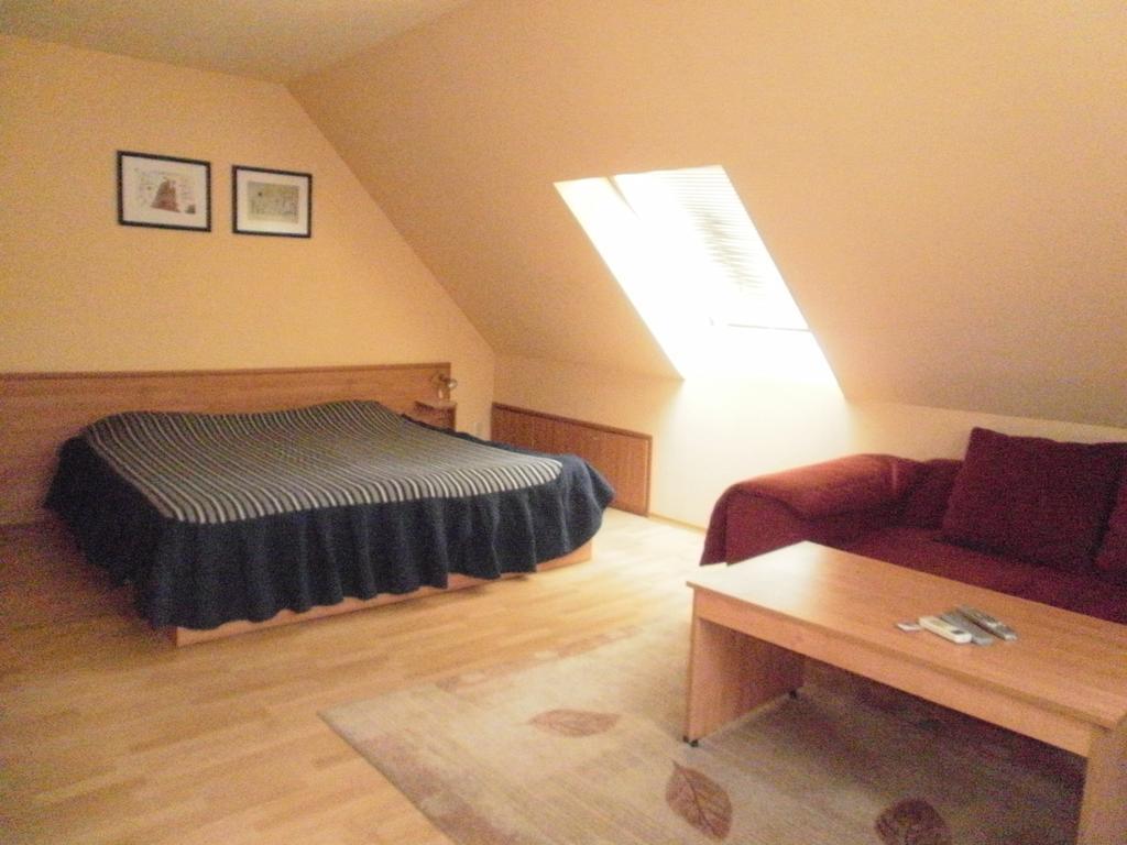 Family Hotel Kredo Sliven Dış mekan fotoğraf